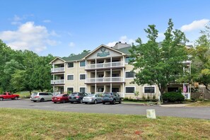 Suite, 1 Bedroom | Exterior - 3rd Floor Back Side Penthouse Suite - 306 by Grand Wood Suites (Nashville)