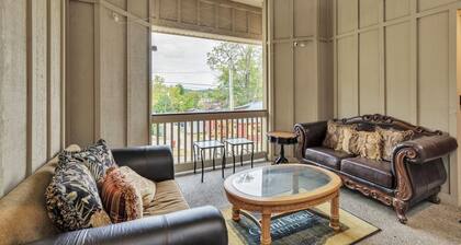 3rd Floor Back Side Corner Penthouse Suite- 305 by Grand Wood Suites