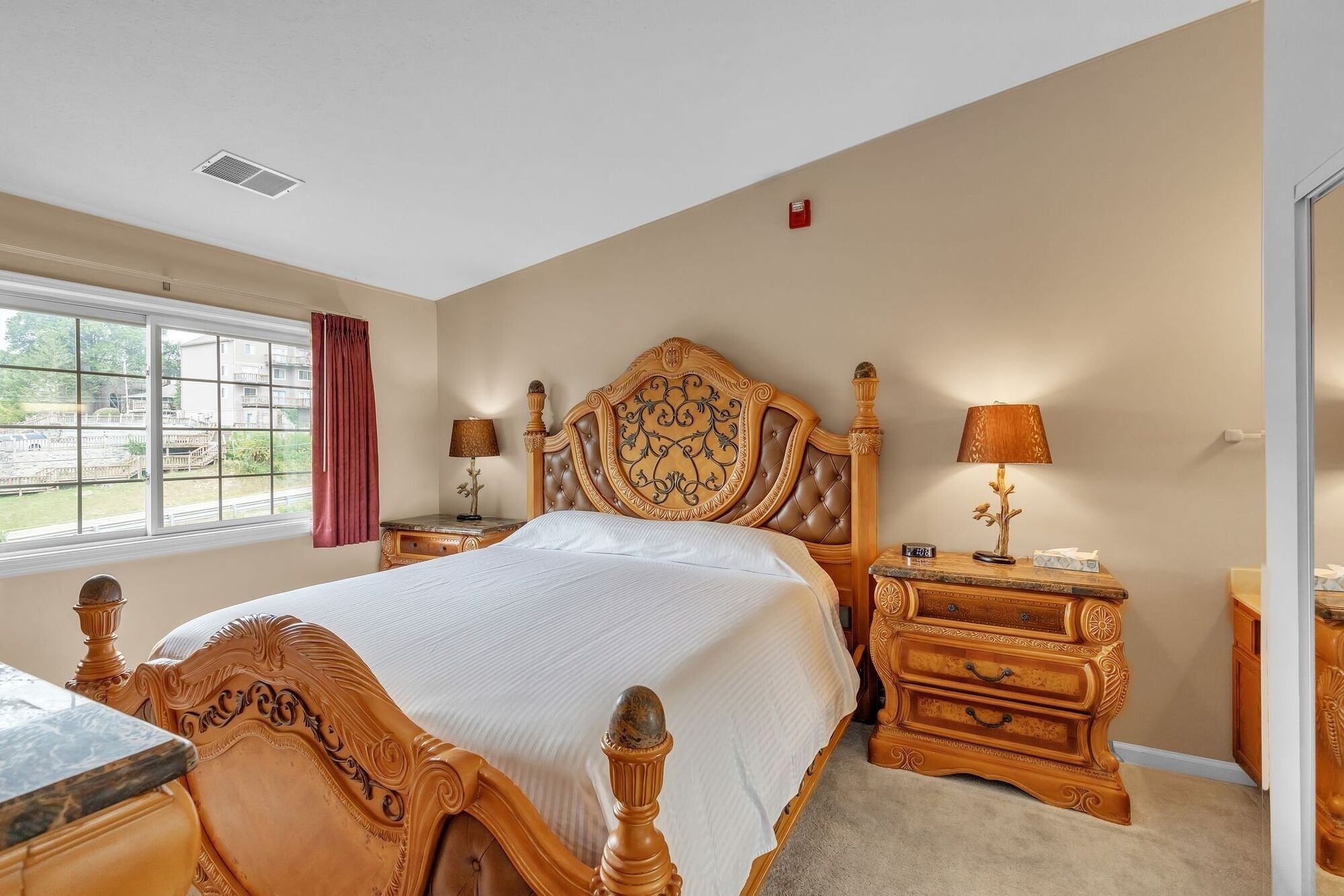 1 habitación, tabla de planchar con plancha y wifi gratis 