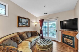 Svit - 1 sovrum | Vardagsrum | Smart-tv och streamingtjänster