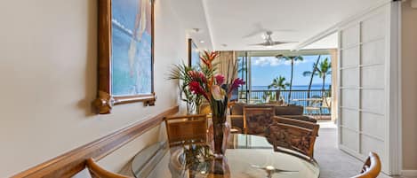 House, 1 Bedroom | Dining