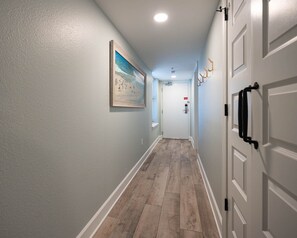 Condo, 2 quartos | Parte interna