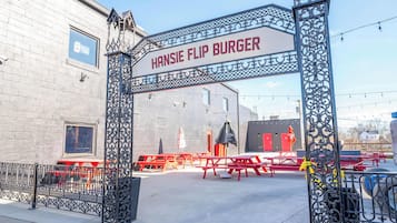 Restauration extérieure