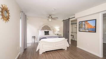 4 chambres, bureau, Wi-Fi, draps fournis