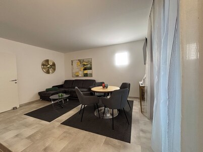 Spacious two-bedroom apartment, self-check-in
