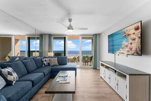 Smart TV - NEW RENTAL! COMPLETELY RENOVATED! GREAT BEACH AND POOL VIEWS (Panama City)