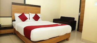 Sri Brundavan Grand Inn