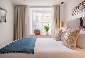 1 bedroom, WiFi, bed sheets, wheelchair access