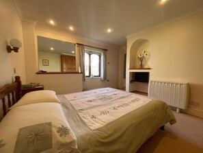 2 quartos, Wi-Fi, roupa de cama, acesso para cadeiras de rodas