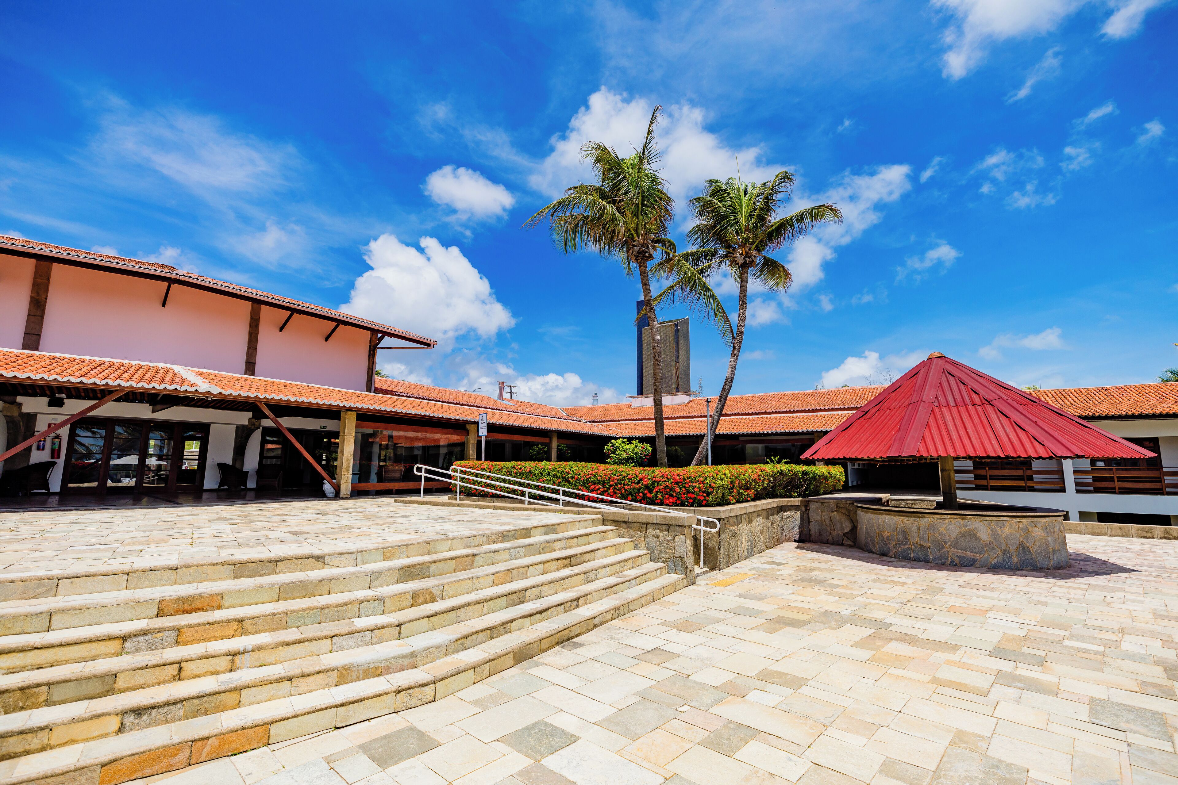 Poolside bar