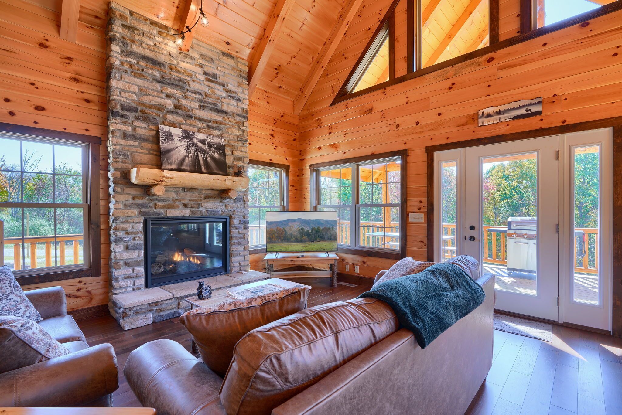 Smart TV, fireplace, table football