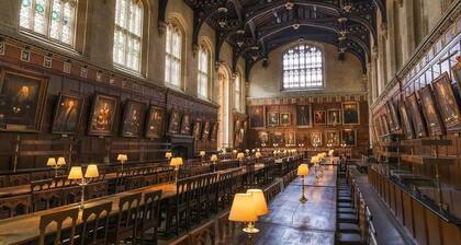 Pass the Keys | Modern 4 Bed inc. Garden Room & Parking - Oxford