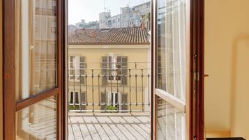 Appartamento con 1 Camera da Letto, Via Anfiteatro 12 | Balkon