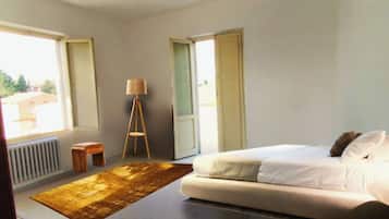 2 soverom, strykejern/-brett, wi-fi (inkludert) og sengetøy