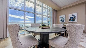 Dining - Phoenix Gulf Towers 2706 (Orange Beach)