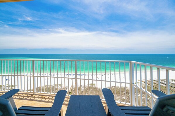 On the beach - In the heart of Orange Beach - Phoenix Orange Beach II 1701 (Orange Beach)