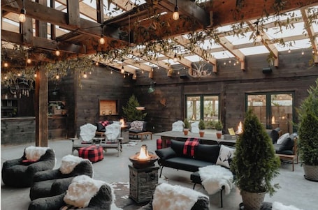 Restaurante. The Arnold House
