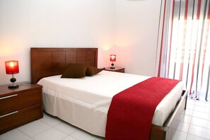1 bedroom, iron/ironing board, free WiFi