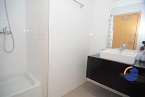 Shower - 2 Bedroom apartment Paraíso Sol da Rocha (Portimão)