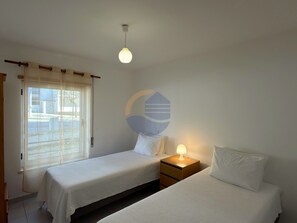 2 bedrooms, iron/ironing board, free WiFi - 3 Bedroom apartment Encosta da Marina (Portimão)