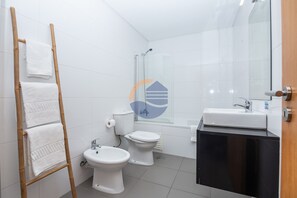 Bathroom - One bedroom Duplex Paraíso Sol da Rocha (Portimão)