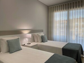 3 Schlafzimmer, Zimmersafe, Bügeleisen/Bügelbrett, kostenloses WLAN