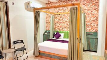 Executive Double Room, 1 Double Bed, Patio