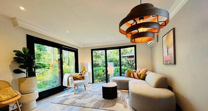 StayatSas Tiny House on the Veluwe Pippa, kids and dogs welcome, large terrace