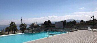 Cozy 2-bedroom 2-bathroomsapartment with great coast view