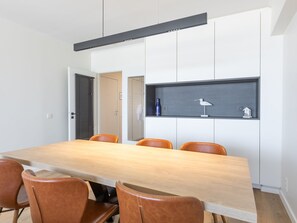 Apartment | Dining