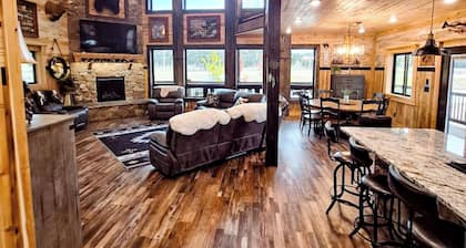 Bison Creek Lodge+WiFI+AC+10Miles2YNP