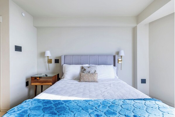 1 chambre, fer et planche à repasser, Wi-Fi, literie fournie