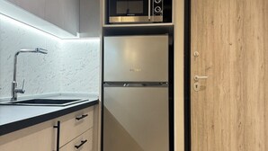 Superior Apartment, Balcony | Private kitchen