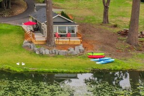 Exterior - Pine Cove Cottage-Waterfront (Olympia)