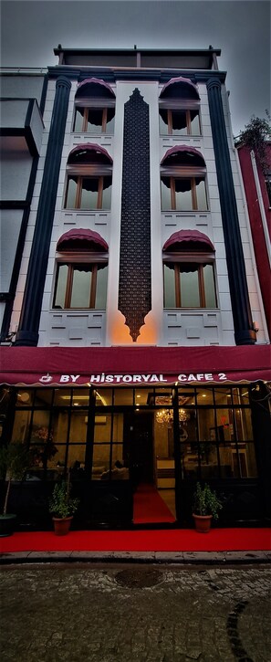 Reception - By Historyal Hotel Due (Istanbul)