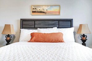 5 Schlafzimmer, Bügeleisen/Bügelbrett, kostenloses WLAN, Bettwäsche