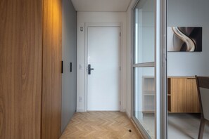 Standard-Studio (523323) | Schrank