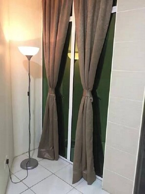 Iron/ironing board
