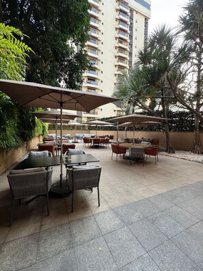 Suite | Restaurante al aire libre