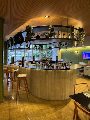 Bar (en la propiedad)