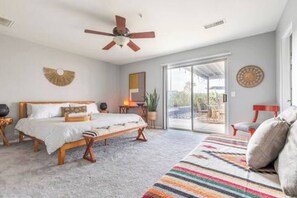 3 bedrooms, iron/ironing board, WiFi, bed sheets - Sun Mesa Poolside Hideaway | Spa | Game Room | NEW, Sun Mesa Poolside Hideaway | Spa | Game Room | N (Yucca Valley)