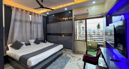 Kartikeya Home Stay