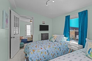 4 habitaciones, tabla de planchar con plancha y wifi gratis