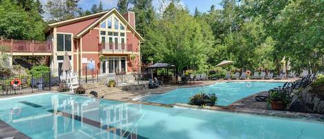 Seasonal outdoor pool