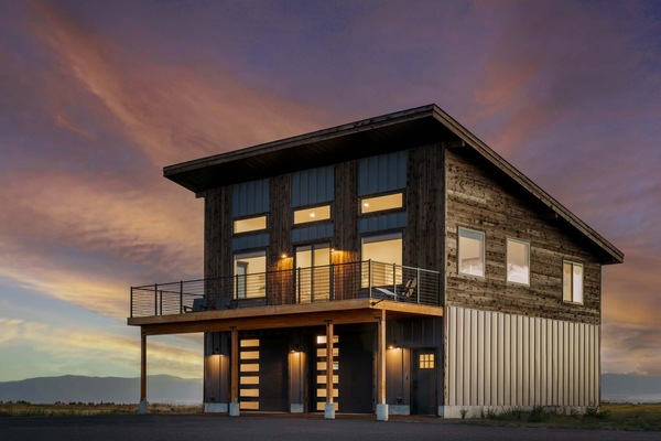 Living space on the second floor takes advantage of the stunning elevated views!