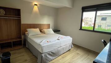 Deluxe Twin Room | Free WiFi