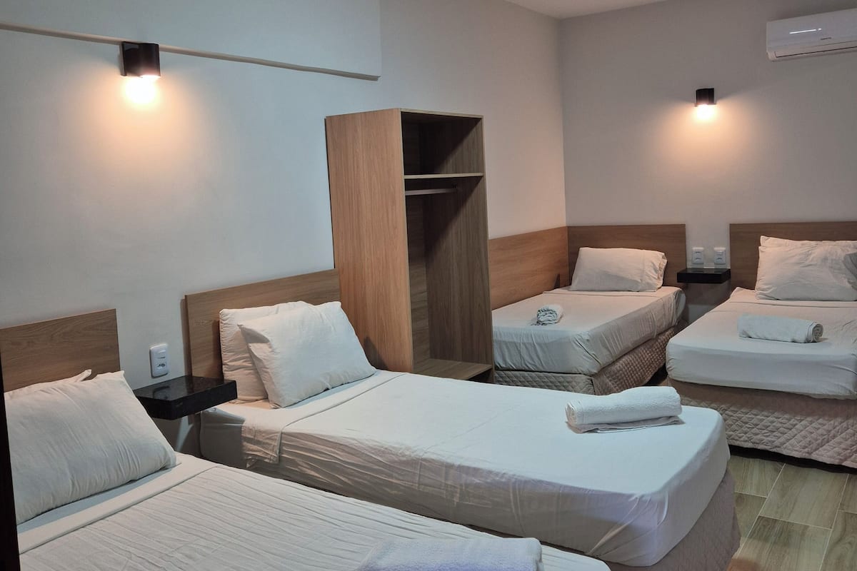 Standard Quadruple Room, Courtyard View | Wi-fi percuma