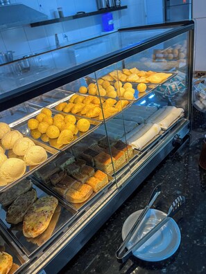 Desayuno buffet incluido todos los días 