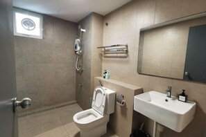 Bathroom - Homexuite Vacation Condo @ Sri Indah (Sandakan)