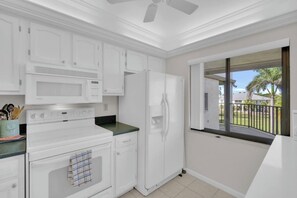 Microwave, oven, stovetop, dishwasher